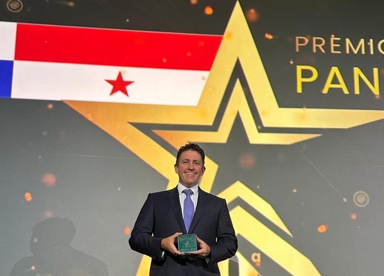 premio-oro-para-metrobank-en-fintech-americas-2024